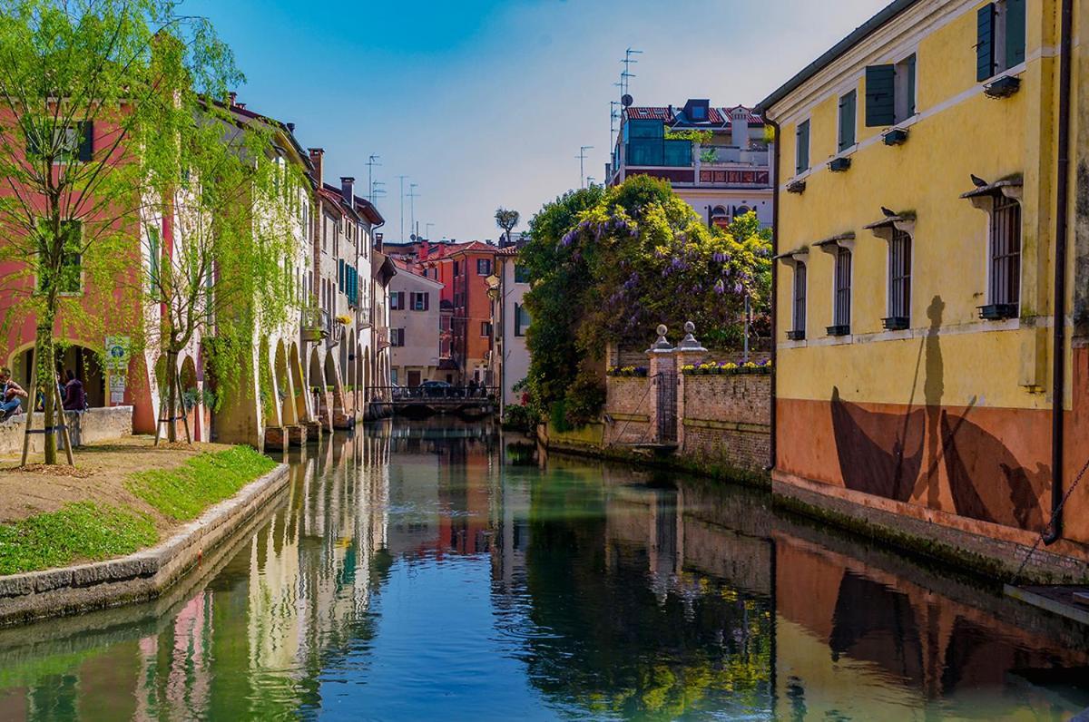Treviso To Venice - By Flora Exterior foto